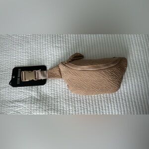 Steve Madden Stylish Quilted Tan Belt Fanny Bag